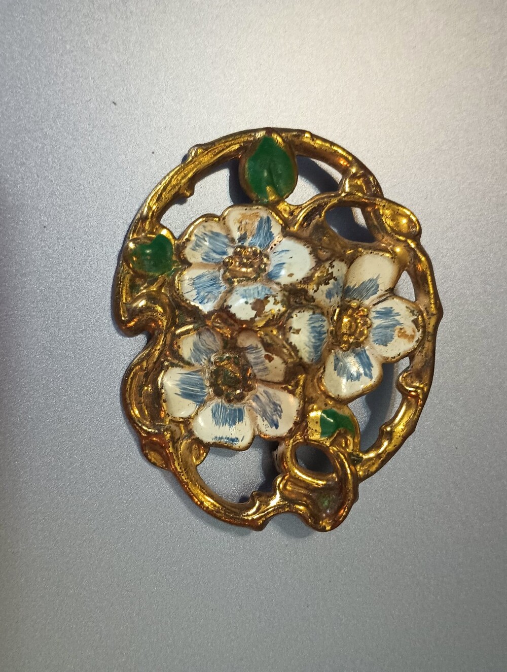 Vintage Floral Enamel Brooch. Blue & White.